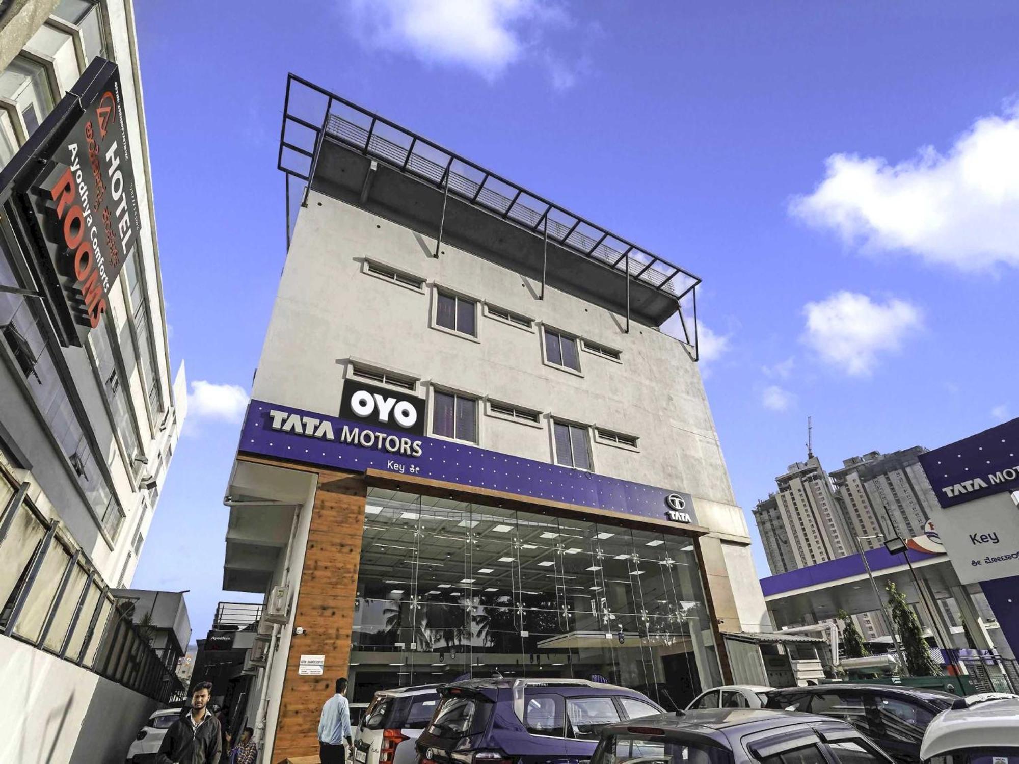 Oyo Flagship Hotel Ayodhya Бангалор Экстерьер фото